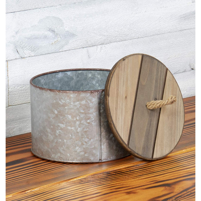 Red Co. 7 inch Round Decorative Rustic Galvanized Metal Storage Box with Wooden Lid, Rusted Grey/Brown